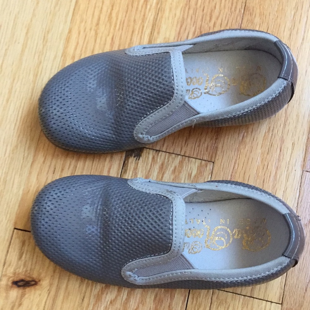 Light gray dress shoes - Picture 3 of 6